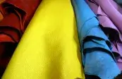 Primer plano de pieles rojas en METAFORA